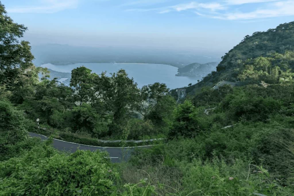 Aliyar Dam & Viewpoint