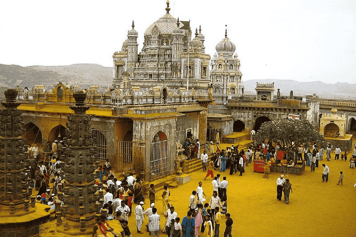 Khandoba Temple, Jejuri: The divine place of Maharashtra’s ‘Golden Jejuri’